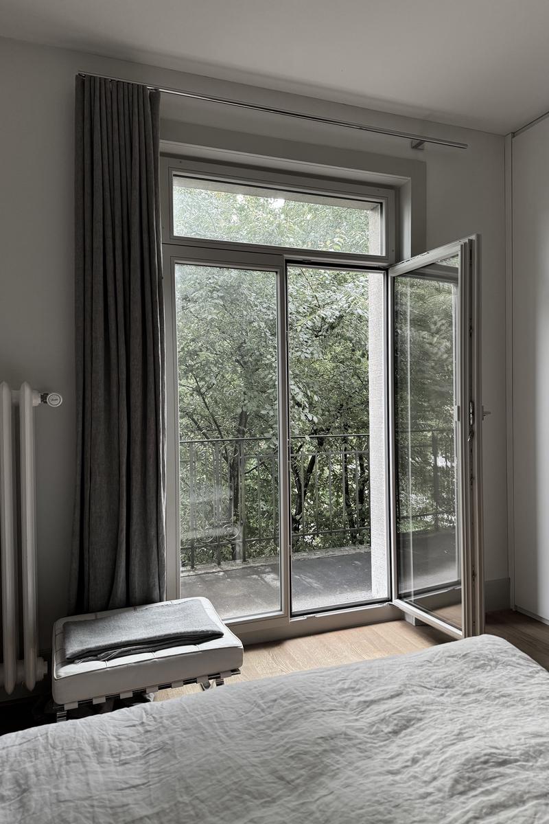 Image Detail Page 11