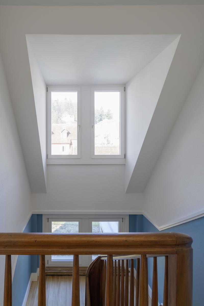 Image Detail Page 10